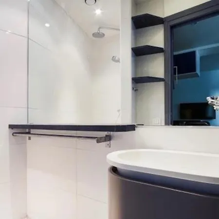 Wonderful Studio In Heart Of París Exterior foto